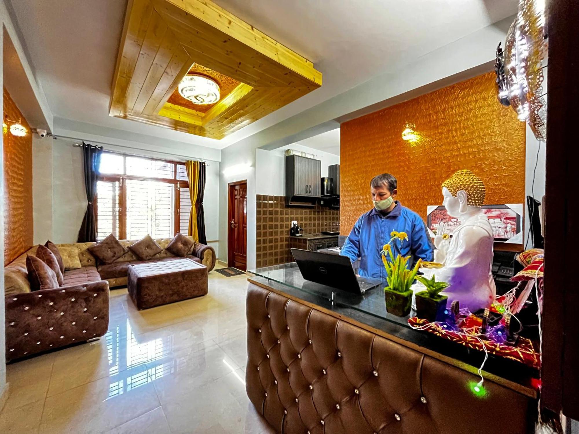 Puri'S Bnb Shimla Extérieur photo