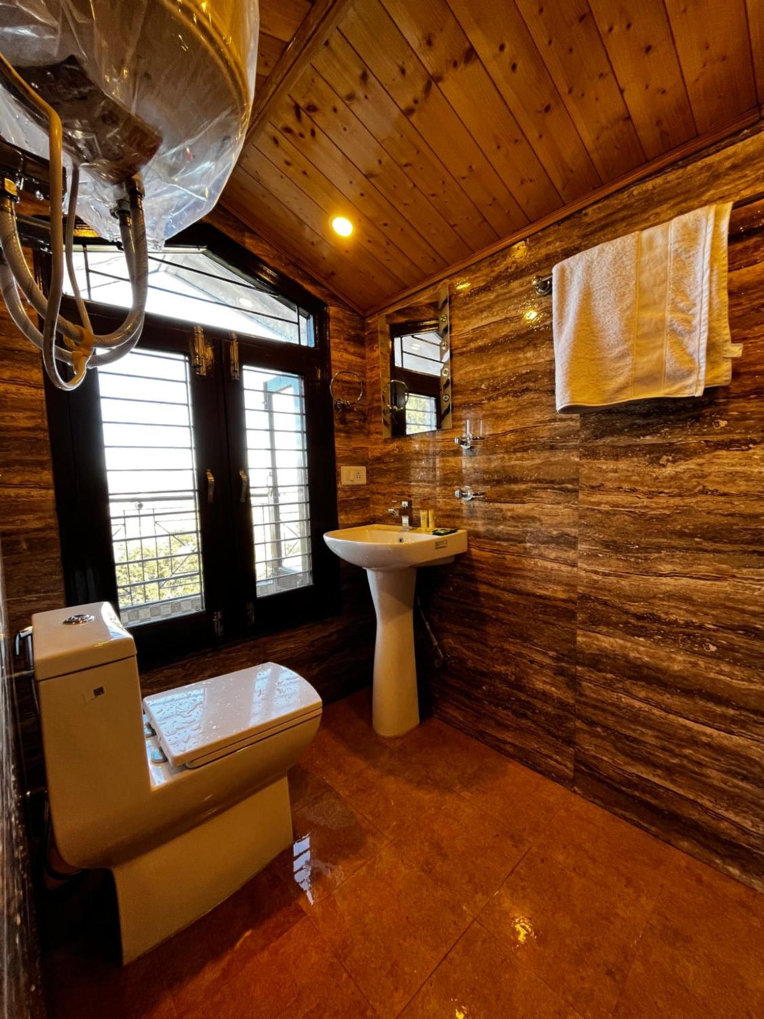 Puri'S Bnb Shimla Extérieur photo
